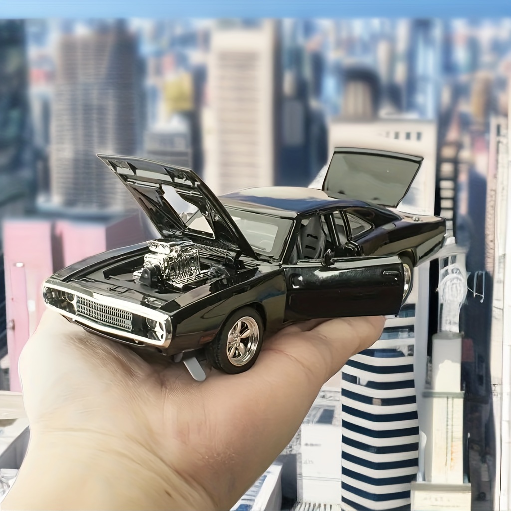 Die-Cast Model Car Traditional 1:32 Scale, Handheld Decorative Toy with Opening Doors, Sound and Light Effects, Base Included 6 Die-Cast Model Car Traditional 1:32 Scale, Handheld Decorative Toy with Opening Doors, Sound and Light Effects, Base Included - Image 6