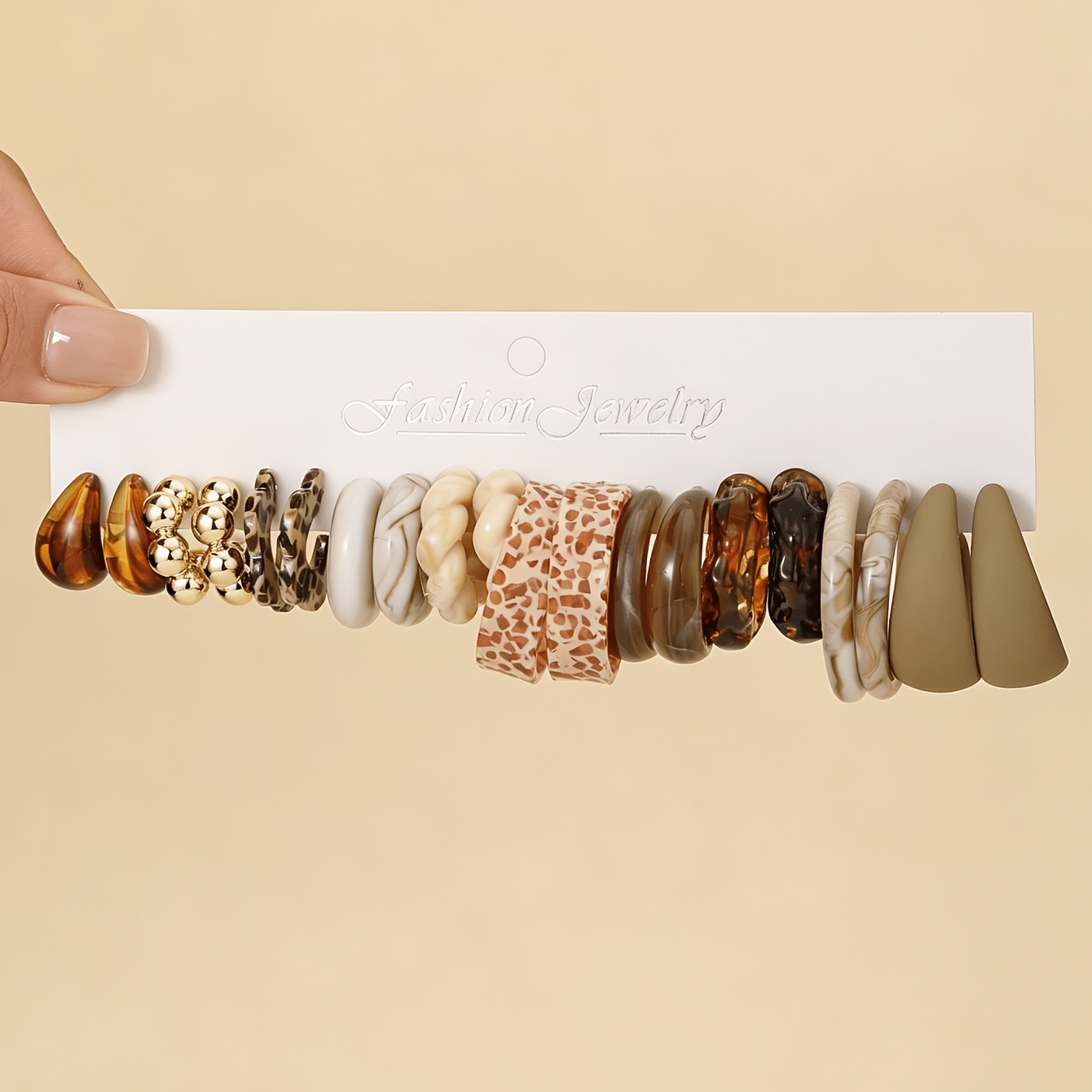 TEMU Lot de 10 à 40 paires de boucles d'oreilles vintage rétro à imprimé léopard marron, surface irrégulière, boucles d'oreilles légères et affirmées