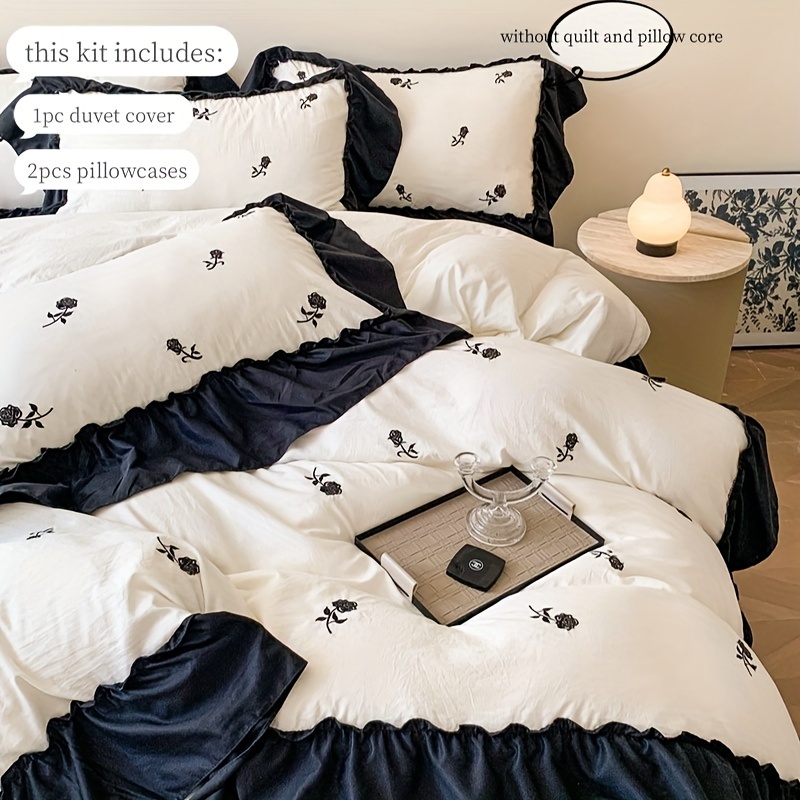 E-shop 3-teiliges Elegantes Bettwäsche-Set mit Besticktem Rosenblüten-Steppdeckenbezug und Kissenbezügen