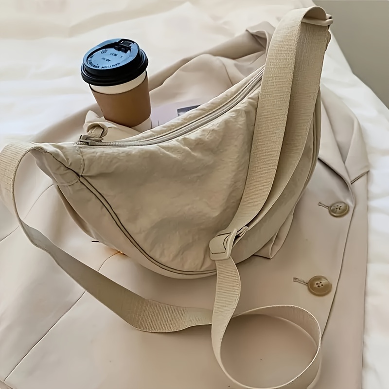 【DISCERNMENT】Modern Daily Crescent Bag 81+L7yt8YkL._UF894,1000_QL80_.jpg
