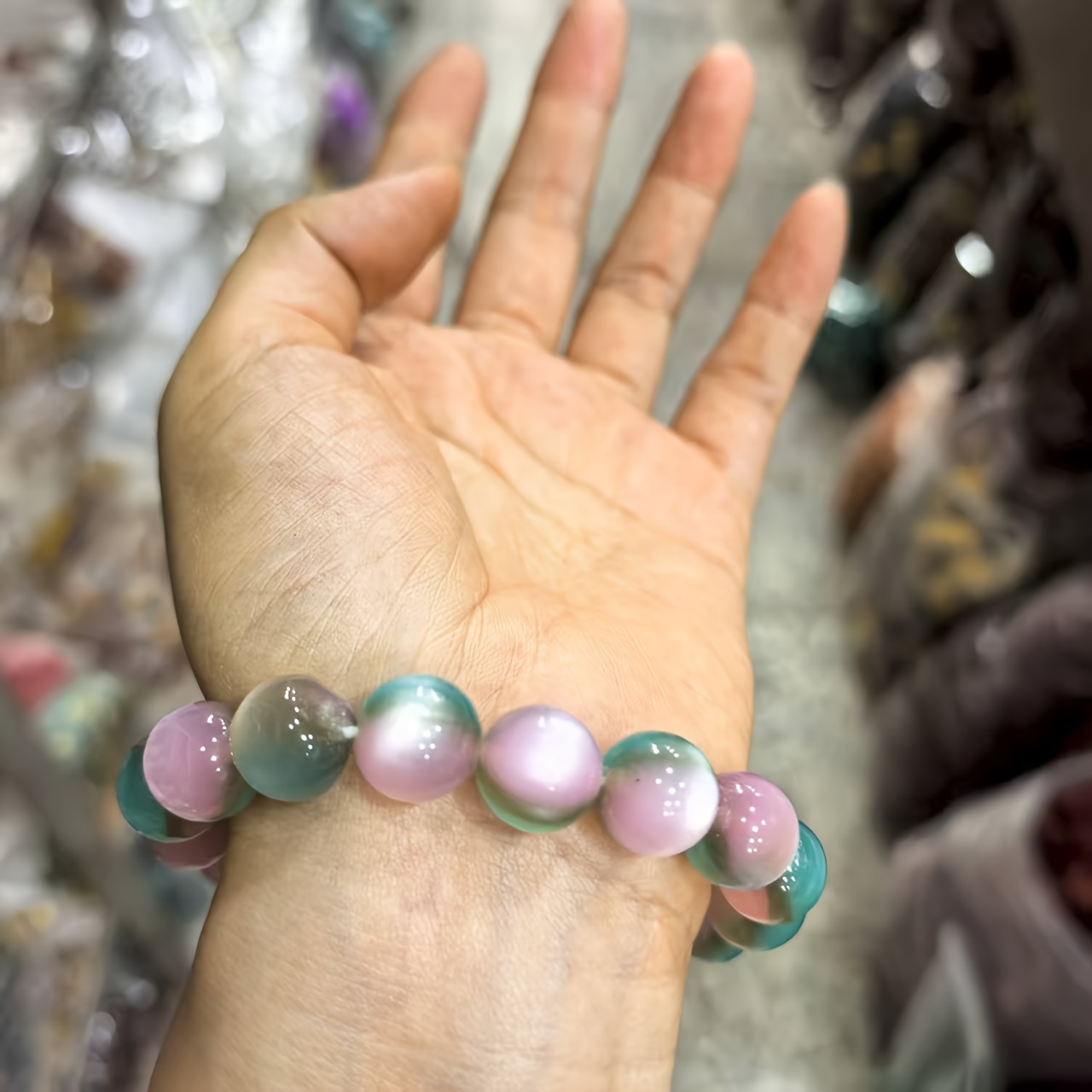 Streaming Flare Resin Bracelet, Fashionable Gift Accessory