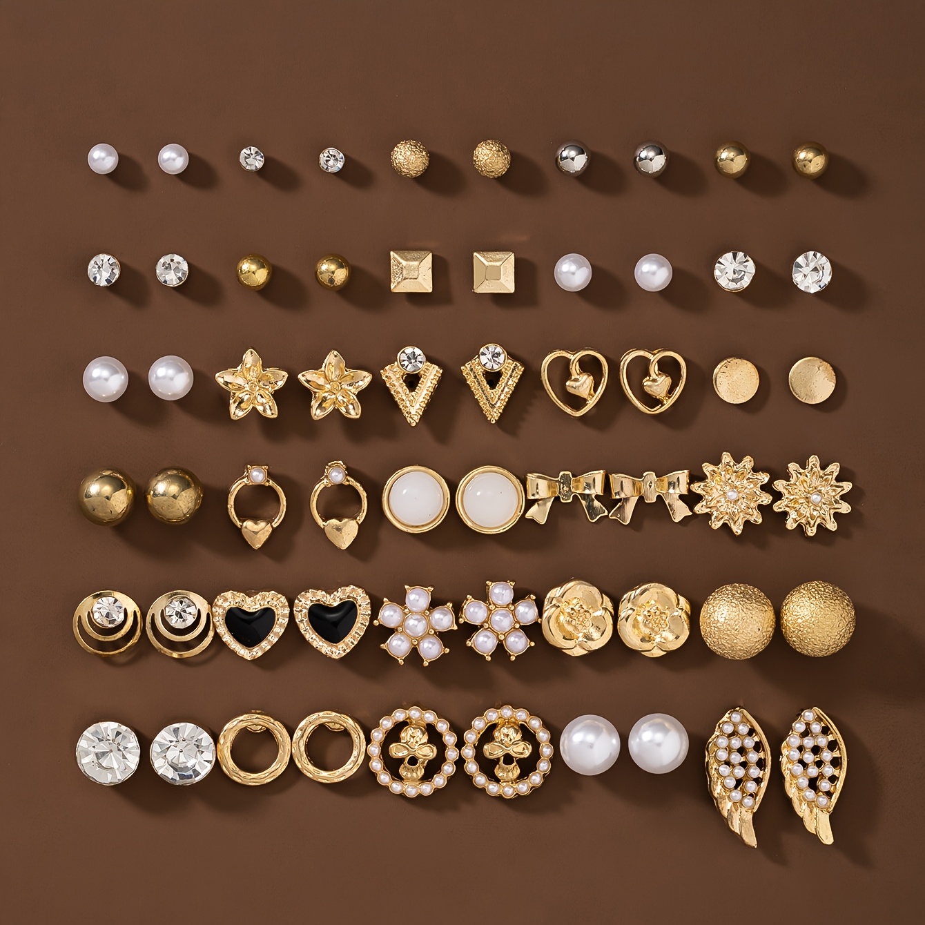 Image of A Set Of 30 Pairs Of Fashionable Flower-drop Heart-shaped Bow Square Geometric Multi-style Daily Casual Women's Stud Earrings