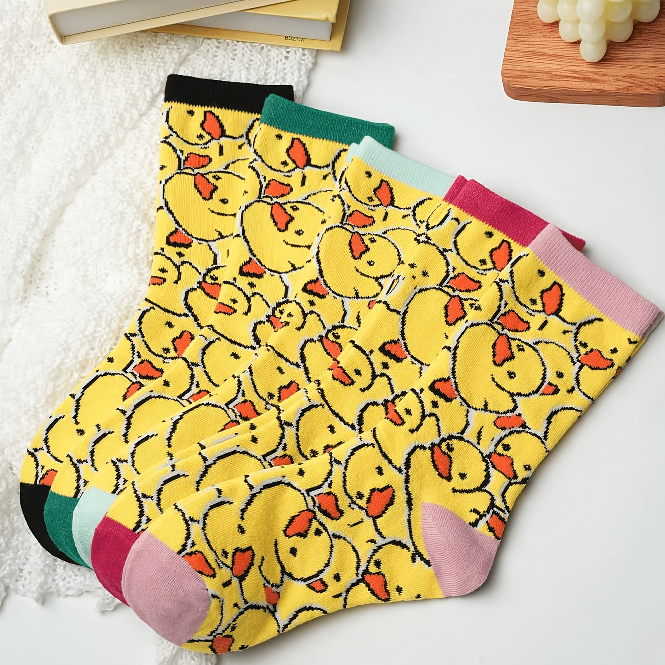 TEMU Juego de 5 de calcetines con temática de con estampados de cara y cuerpo de - Lindo diseño de cara y cuerpo de , lavables a máquina, de animal