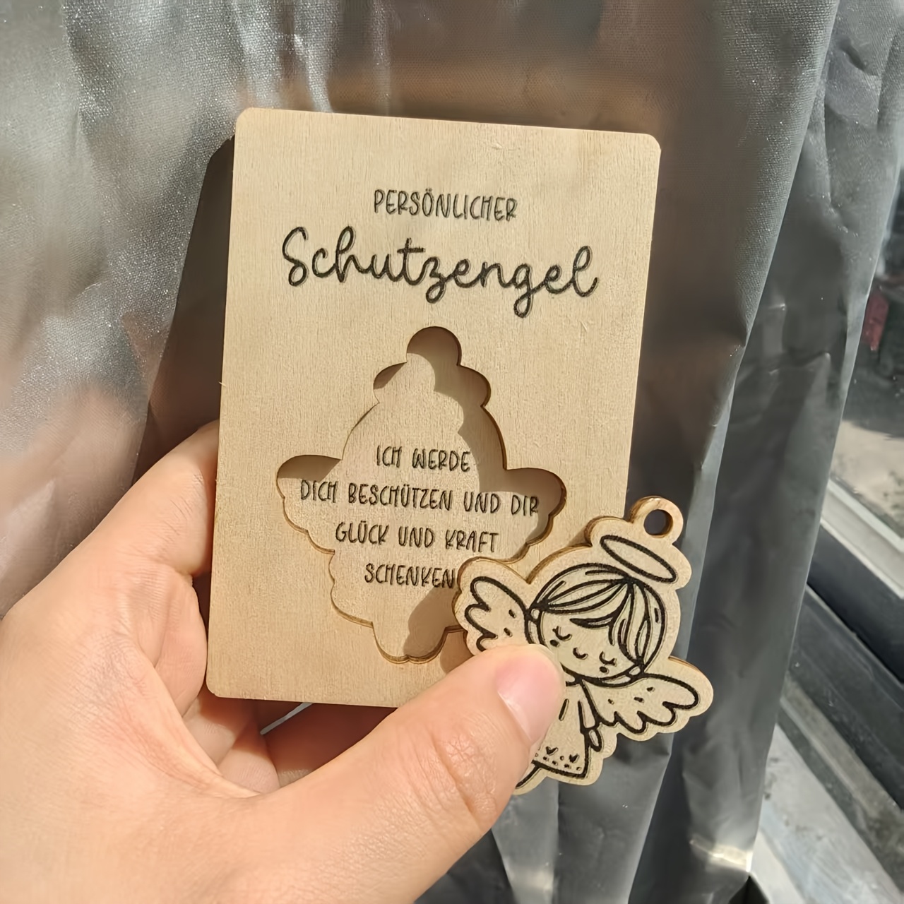 Guardian - German Charm With German Text, Wooden With Wings & Heart, 3d Design, No Electricity Needed, For Home, Office, Christmas, Birthday