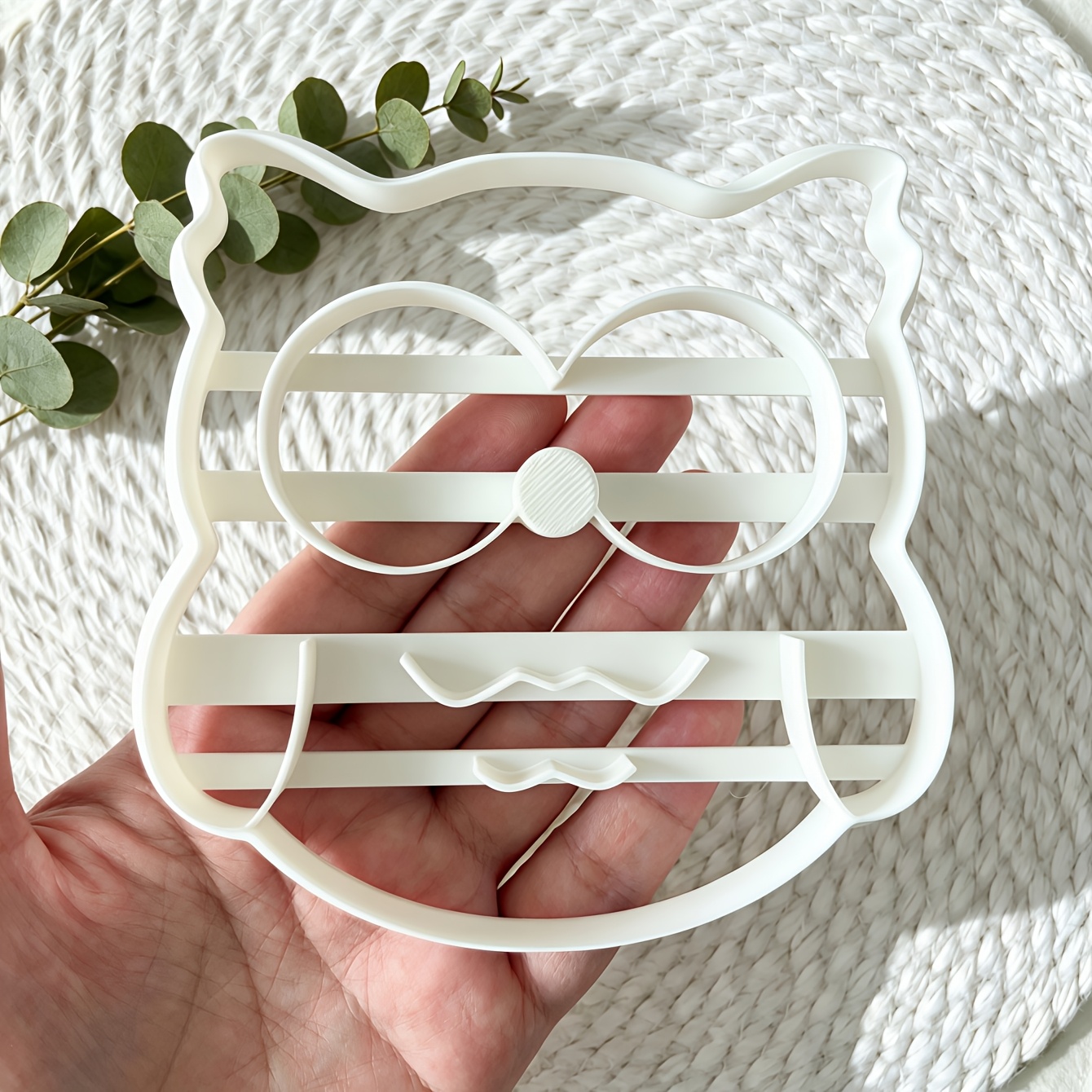 TEMU Fun Owl-shaped Clay Cutter - Plastic Diy Craft Cutter Suitable For Polymer Clay Projects, Owl Profile Die-cut For Tabletop Decor, Storage