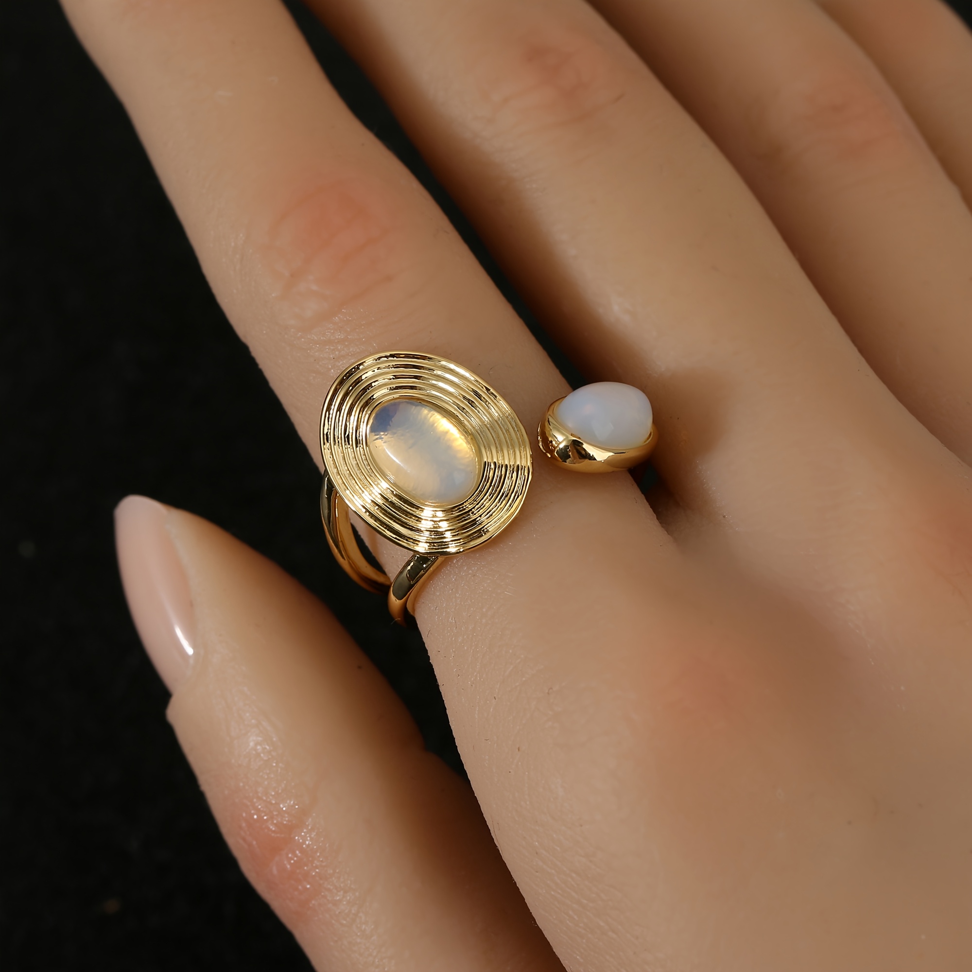 Western Fashion Copper Inlaid Zirconia Adjustable Ring
