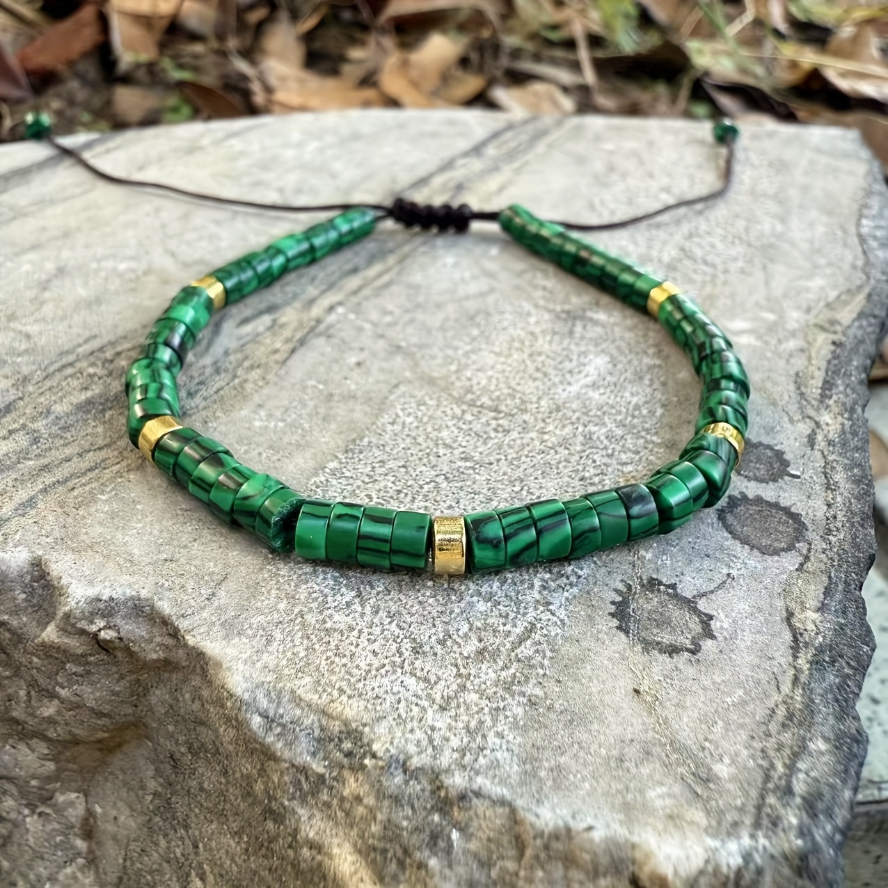 E-shop Natürlicher Neues Bohemian Malachit Geflochtenes Armband | Verstellbar | Inspiriert von der Liebesgöttin Venus | Schmuck für Liebesschutz |