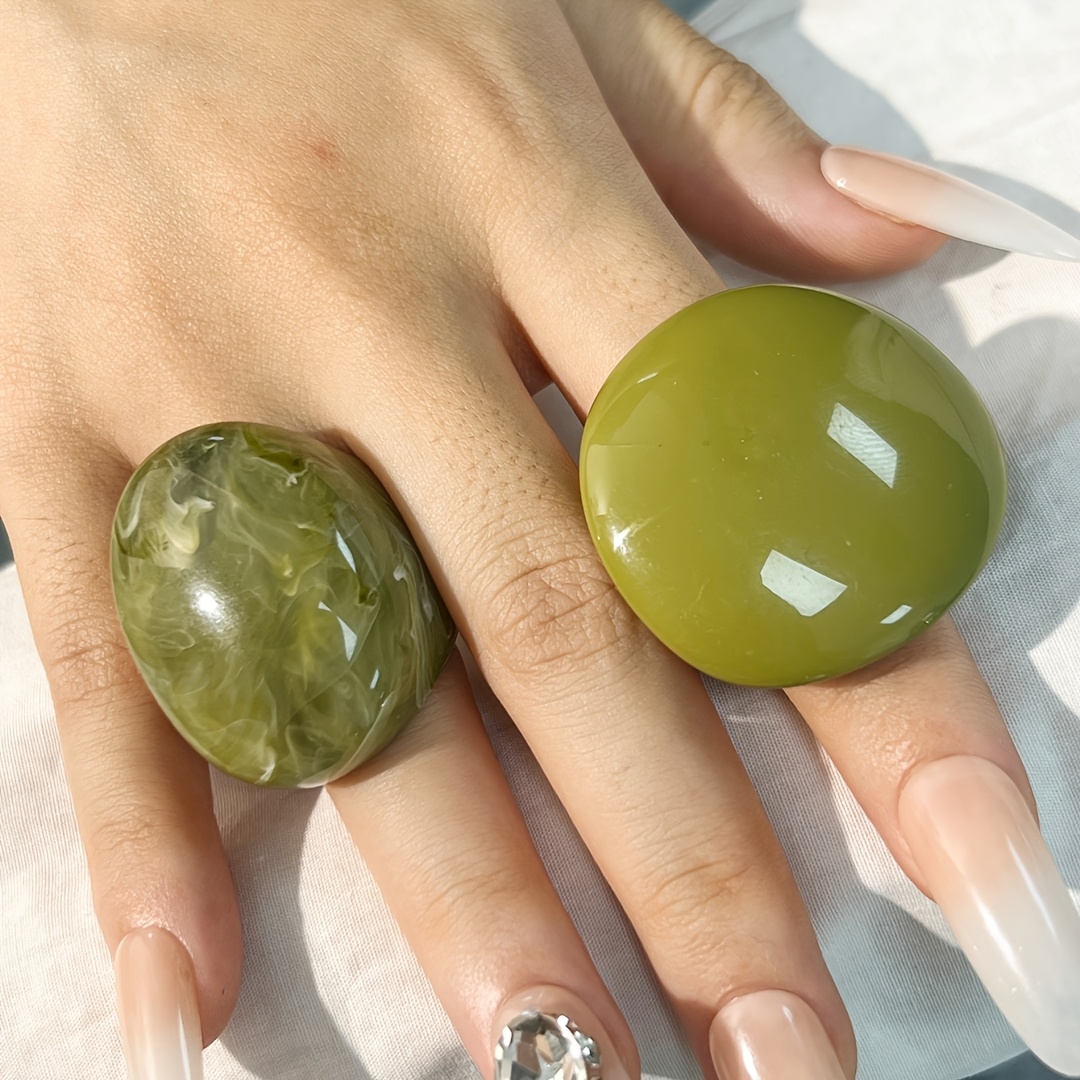 TEMU 2pcs Fashionable Wide-face Vintage Women's Rings, Simple Round Irregular Smudged Design, Elegant And Versatile, Resin Material (18mm/19mm),
