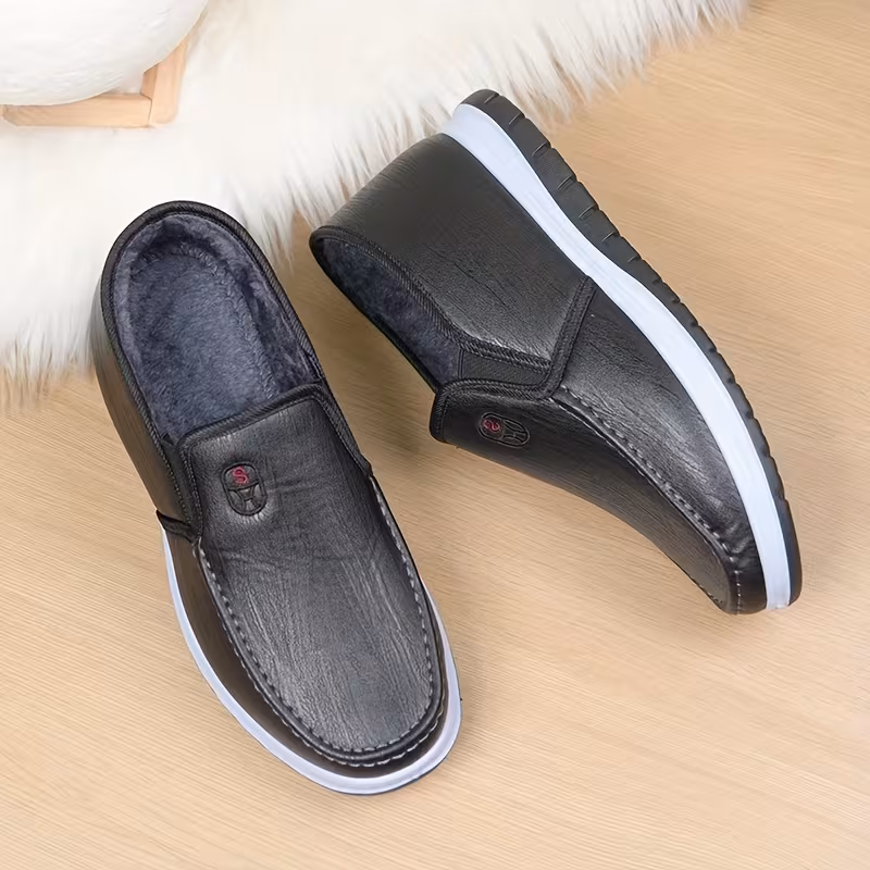 mens winter boots slip on ankle boots with a flat design black insulated footwear featuring thickened warm lining low heeled round toe non slip solid color minimalist style outdoor pvc sole hiking shoes Product details 13