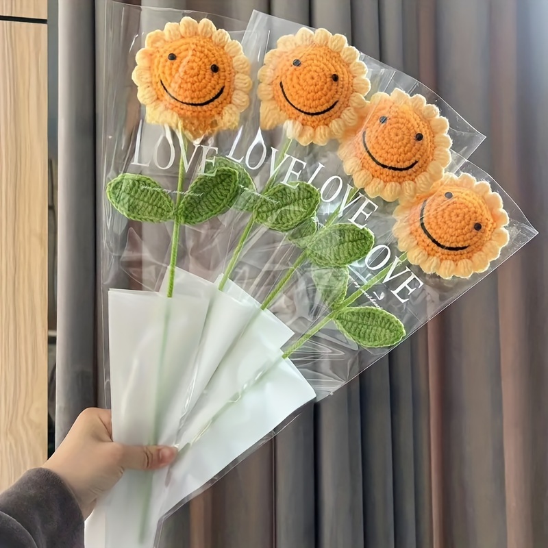 

Smile Plush Hand-woven Sunflower Bouquet Knitted Flower, Birthday Gift For Friends, Graduation Gift, Nurse's Day Gift, Holiday Universal, Home Decoration Gift Box With Bouquet