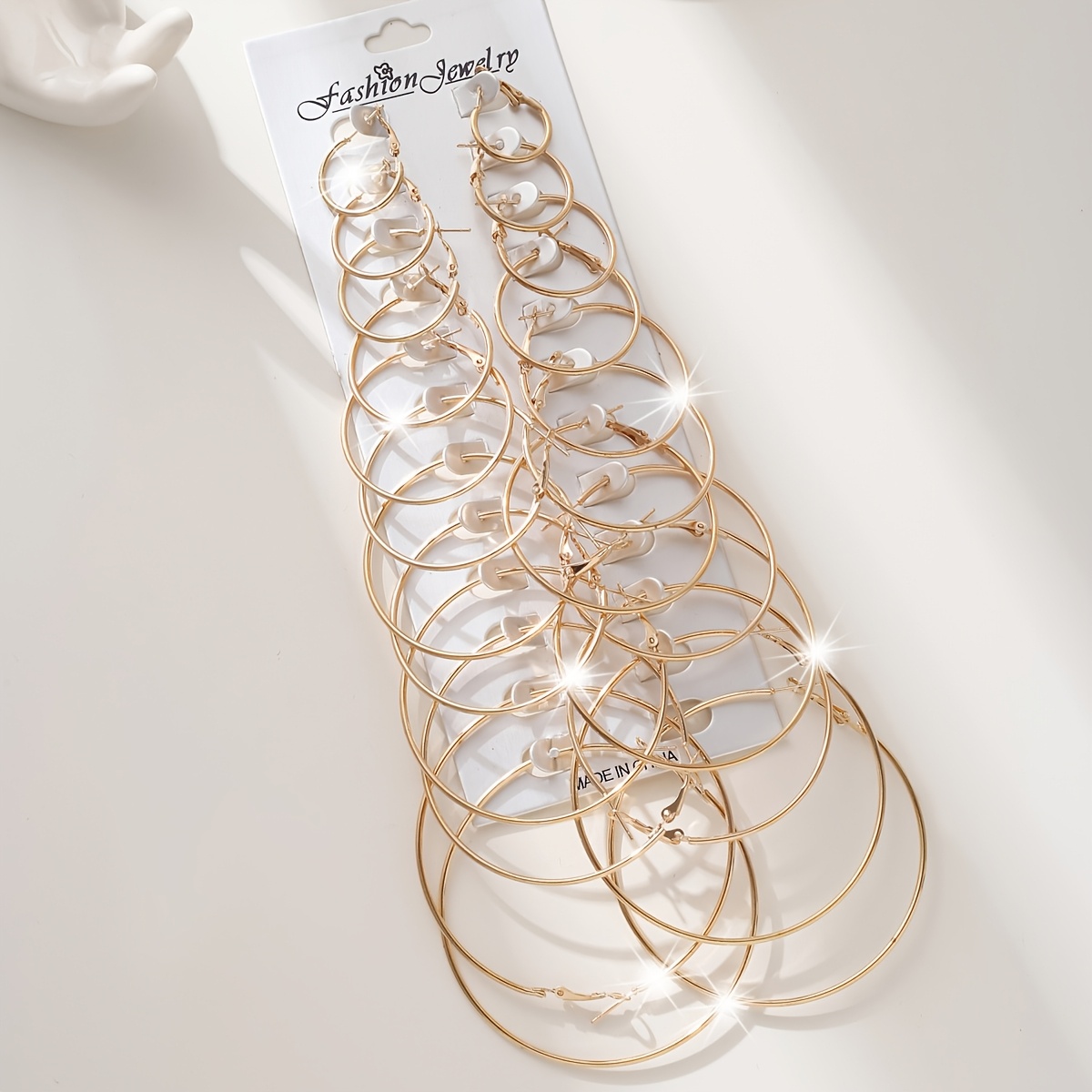TEMU Ensemble de 24 grandes boucles d'oreilles en métal, style européen et américain exagéré, personnalisées et polyvalentes, tendance boîte de nuit,