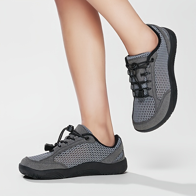 Men's Plus Size Wide-Toe Breathable Mesh Sneakers