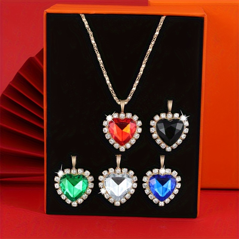 

Women's 6pcs Set Of 1 Necklace + 5 Pendants Jewelry Set Holiday Gift