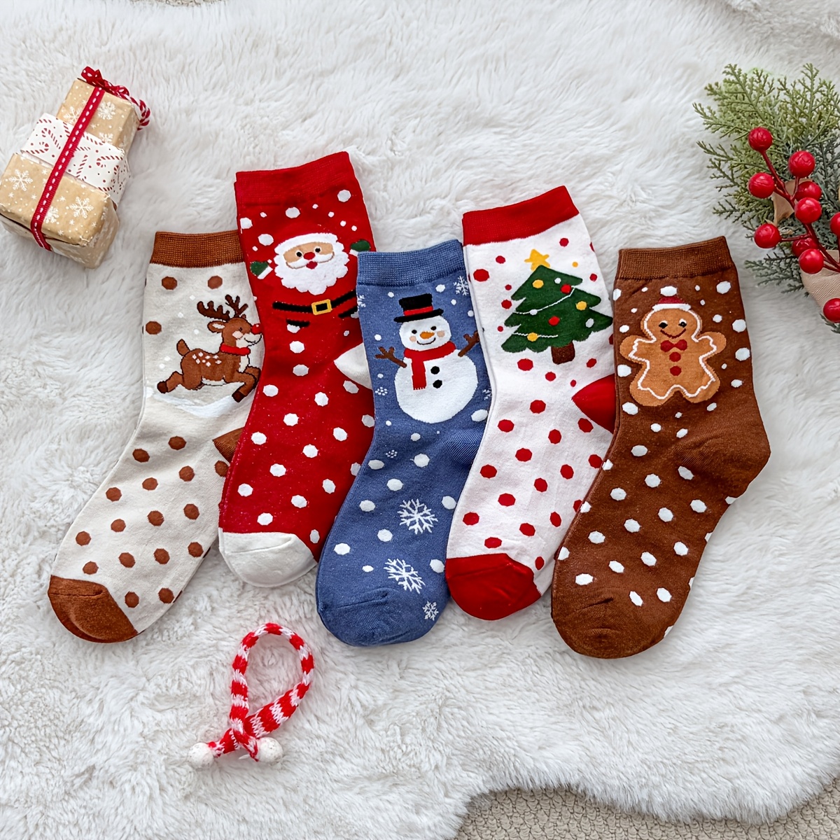 TEMU 5 Pairs Cute Cartoon Christmas Mid-calf Socks, Multi-style Holiday Patterns, Comfortable And Skin-friendly, Full Of Atmosphere, Ideal For