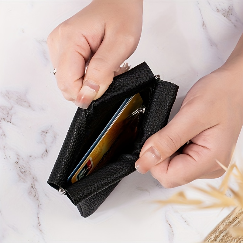 

A Minimalist Style Closed Long Wallet, A Holder For Passport And License, A Bag For Storing Earphone Cables, And A Makeup Pouch.