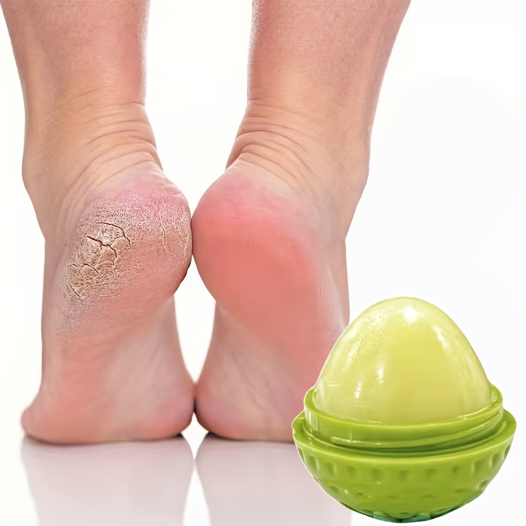 1 ks prenosný krém na nohy s aloe a jahodou, obohatený o superolej, aloe vera, kyselinu hyalurónovú a hydratačné zložky. ľahký a nemastný, vhodný na každodenné použitie ráno a večer, ideálny pre všetky    