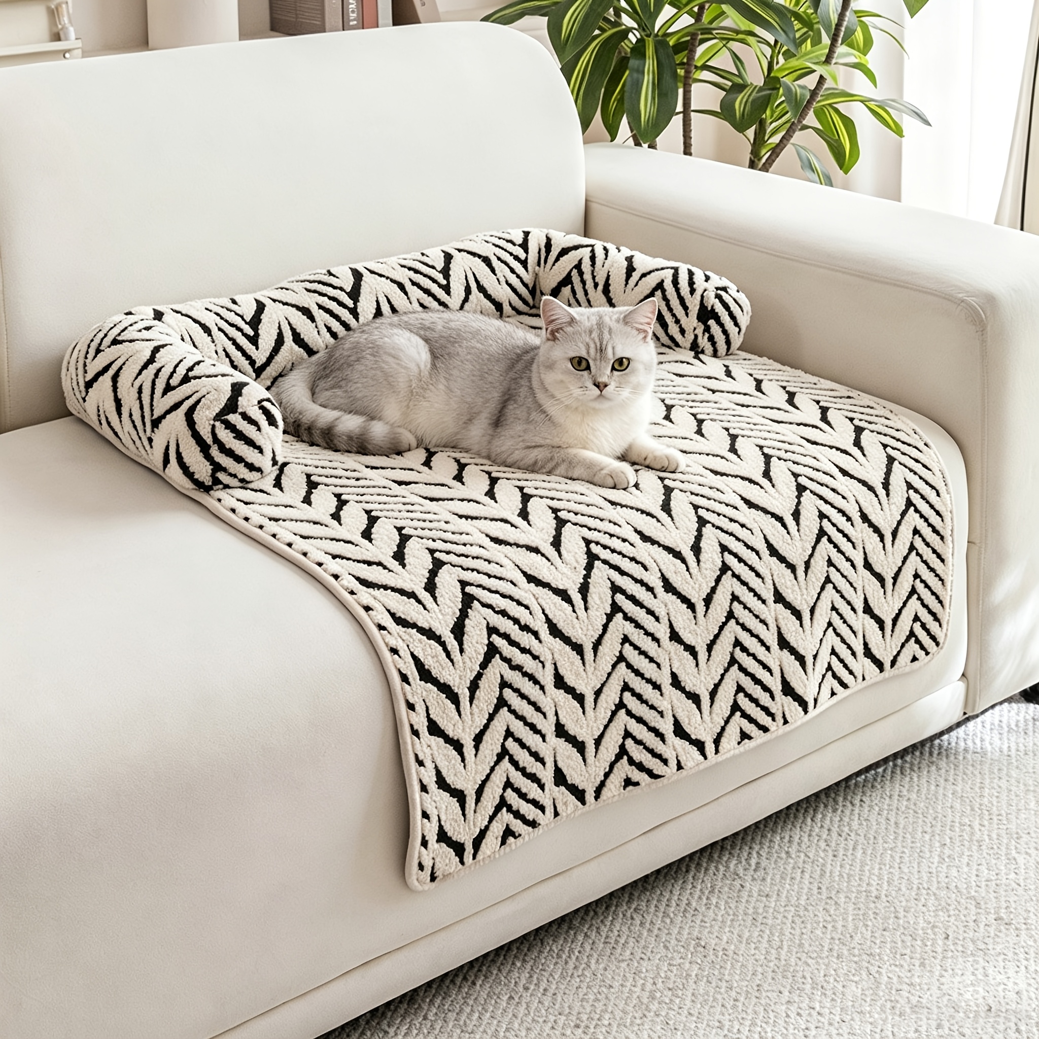 TEMU Cozy Plush Pet Mat In And Cats Non Slip Sofa Pet Bed Comfortable Warm Pet Cushion