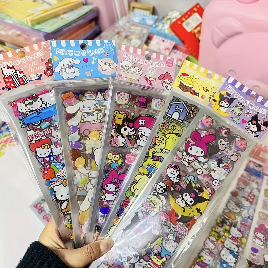 

A Pack Of 1000pcs Of 20 Sheets Of Mixed Sanrio Stickers, Officially Licensed, High-quality Paper, Featuring Trendy , Suitable For Laptops, Phones, And Gifts.