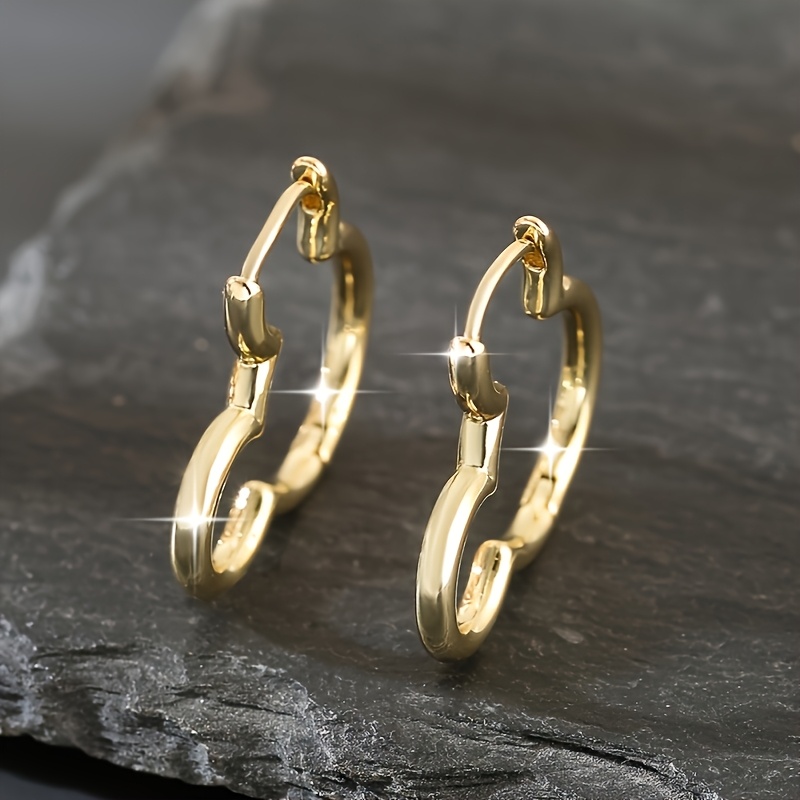 TEMU 1 Pair Of Simple And Exquisite Copper Geometric Animal Head Earrings, Cute And Versatile Women's Earrings, Perfect For A Date Gift