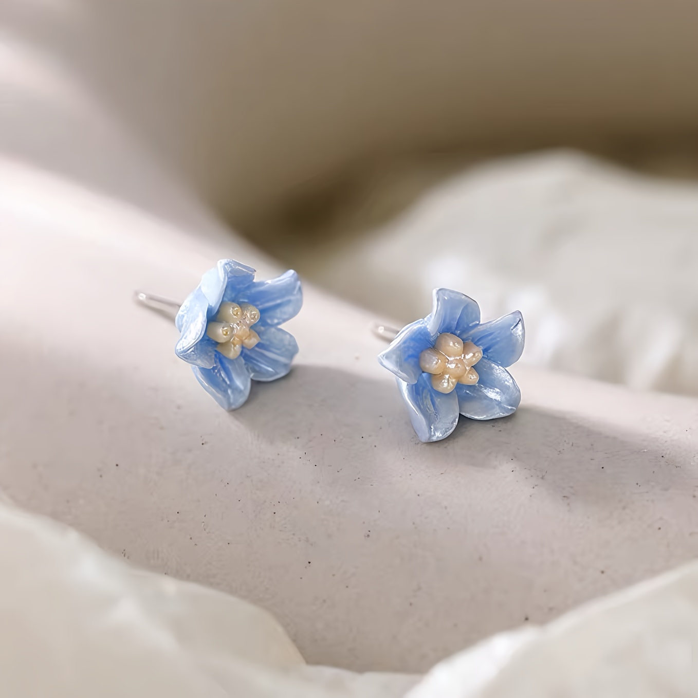 pair elegant blue floral stud earrings women 925 sterling - Temu
