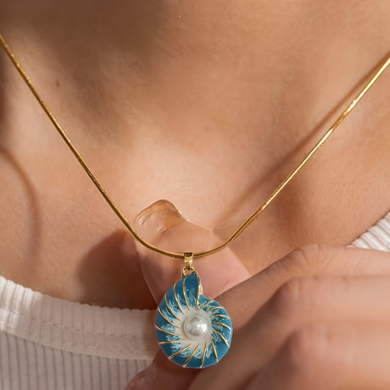 Image of A Stylish And Easy Style Sea Life Elements Artificial Pearl Drops Oil Conch Pendant Ladies Everyday Vacation Everything Necklace