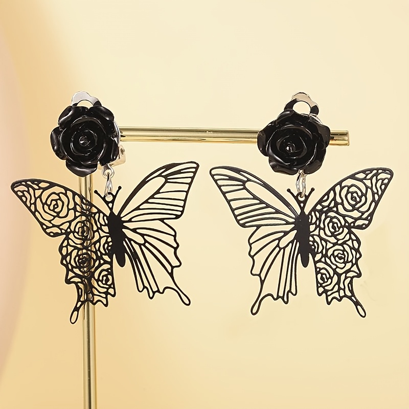 

Boucles d'oreilles à clips exquises en de papillon creux et de , style punk gothique pour femmes, décoration d'oreille pour fête d'Halloween.