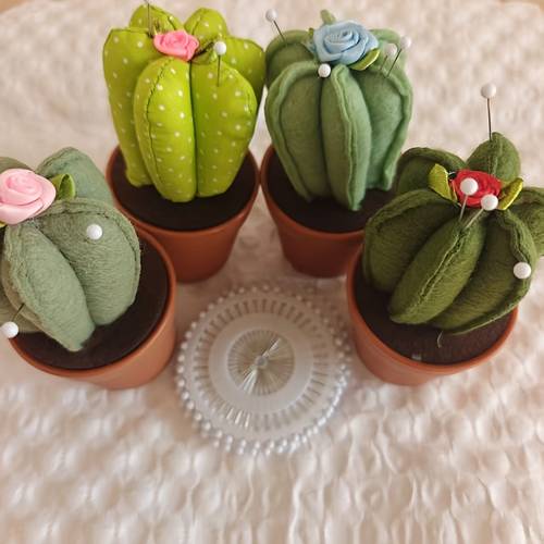 item picture 41pcs cute cactus shaped pin cushion in a pot handmade knitted cute s sewing adorable needle pins holder sewing kit accessories with 40pcs head pins for quilting diy crafts decor
