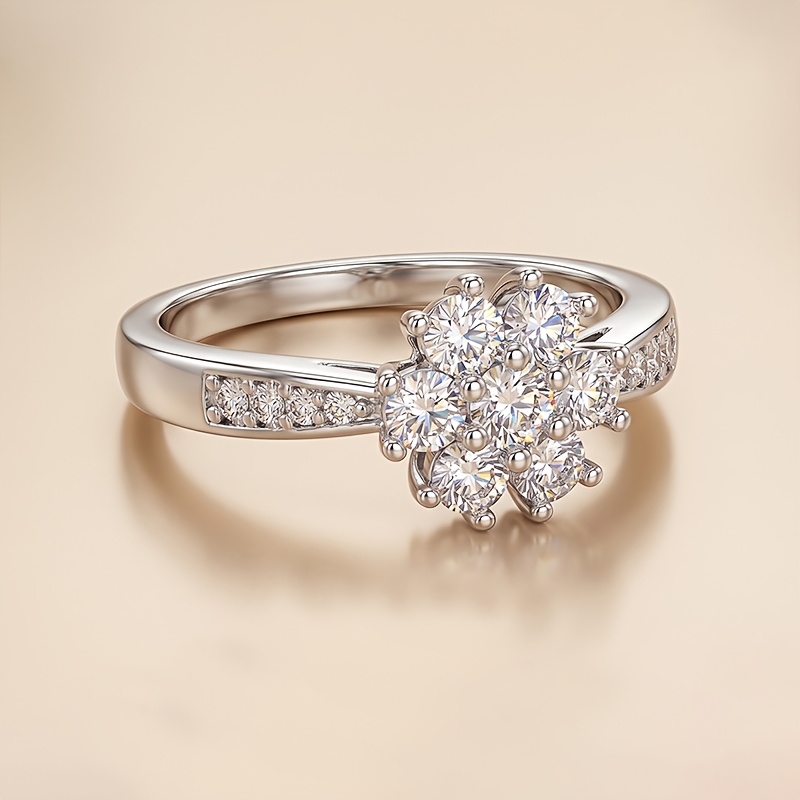 Retro Classic Style Cluster-Set Ring with Synthetic Zirconia