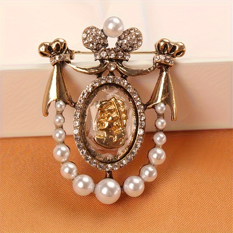 Image of Vintage -inspired Pearl And Rhinestone Tassel Brooch, Elegant Glass Pearl Baroque Fashion Pin For Women And Men, Versatile Accessory For Daily And Gift- Occasions, Hip Hop