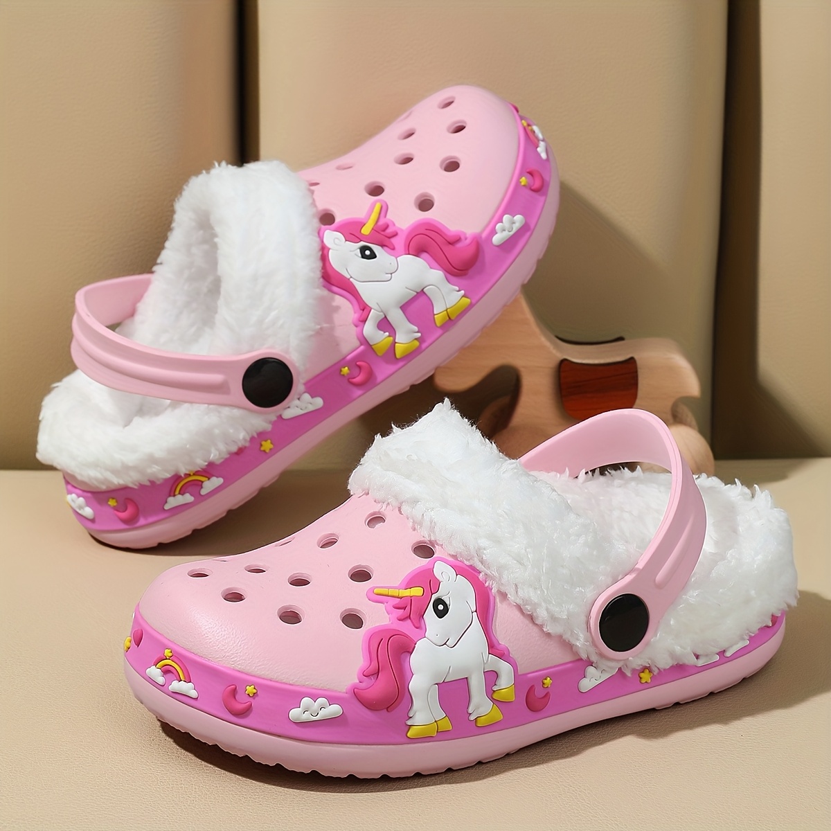 Image of Children's Slippers, Fluffy And Warm, Comfortable Lining, Suitable For Daily Leisure And Outdoor Activities For Boys And Girls, Autumn And Winter New Arrivals