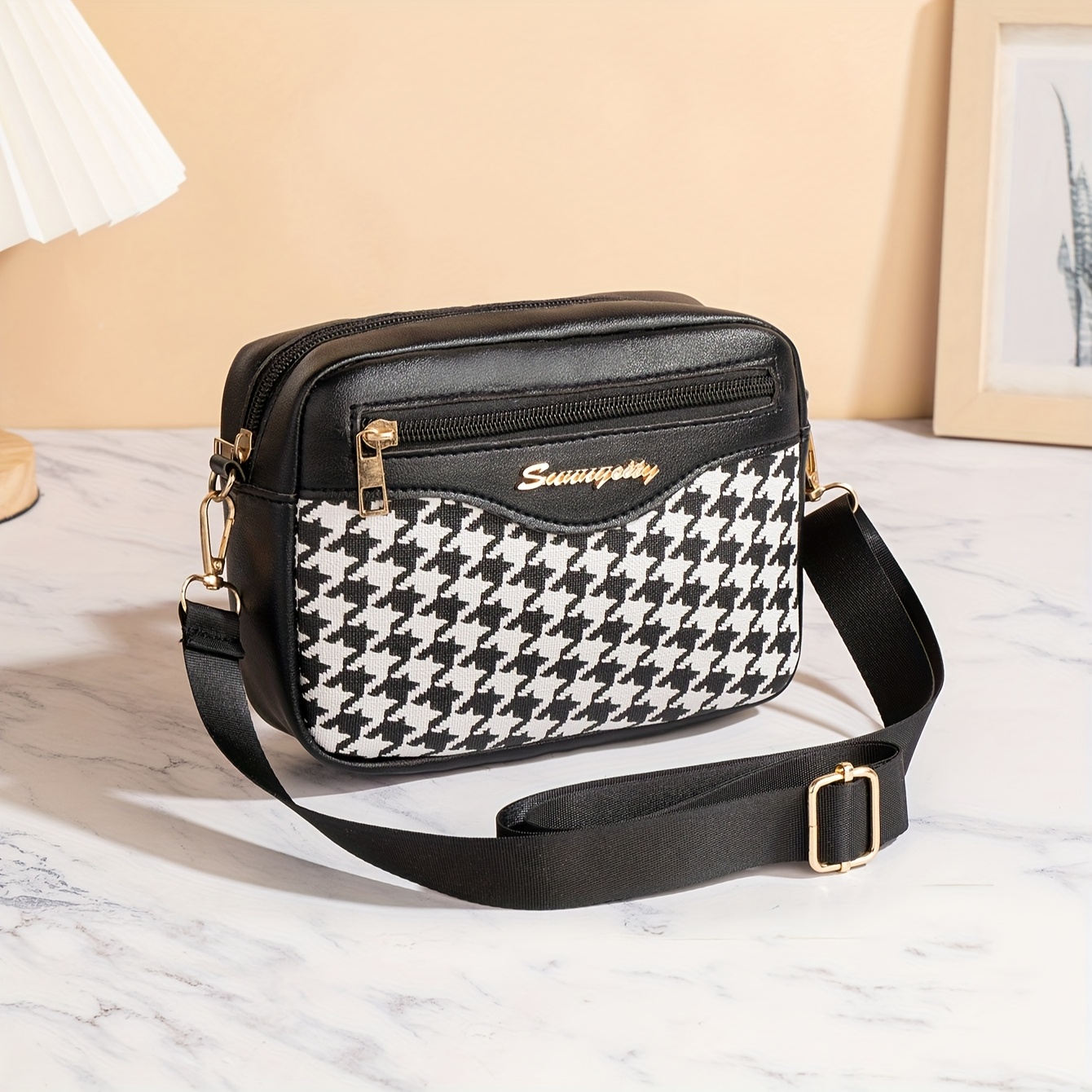 Image of Fashion Small Square Bag For Women, Black And White Shoulder Bag And Crossbody Bag, Casual Wide Adjustable Strap, Worn As A Shoulder Bag, Underarm Bag, Or Crossbody Bag For Daily Use