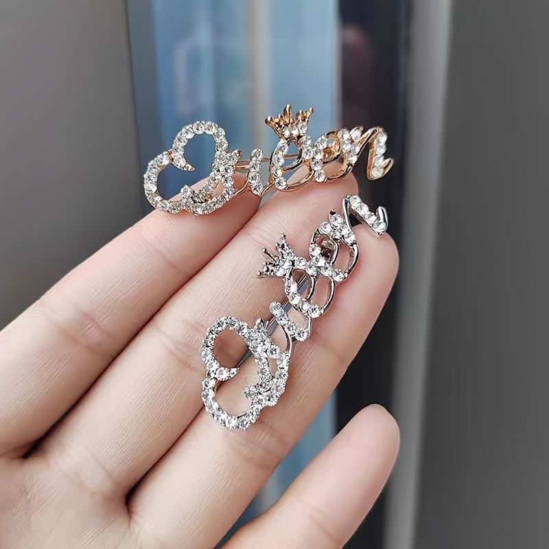 

Valentine's Day Gift High-grade Exquisite Letters Queen Crown Temperament Brooch Female Ins With Pin Fixed Clothes Accessories