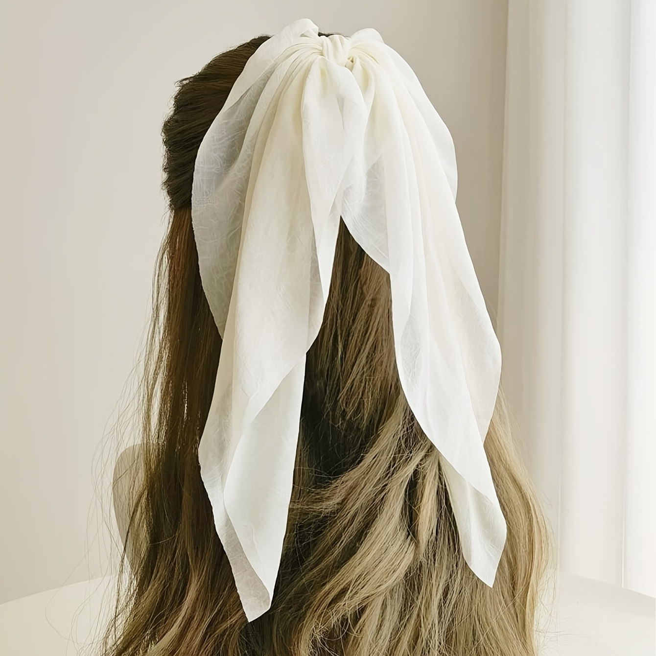 

Elegant Milky White Hair Tie With Bow Detail, Elastic Fabric Scrunchie For Daily Use And Shopping