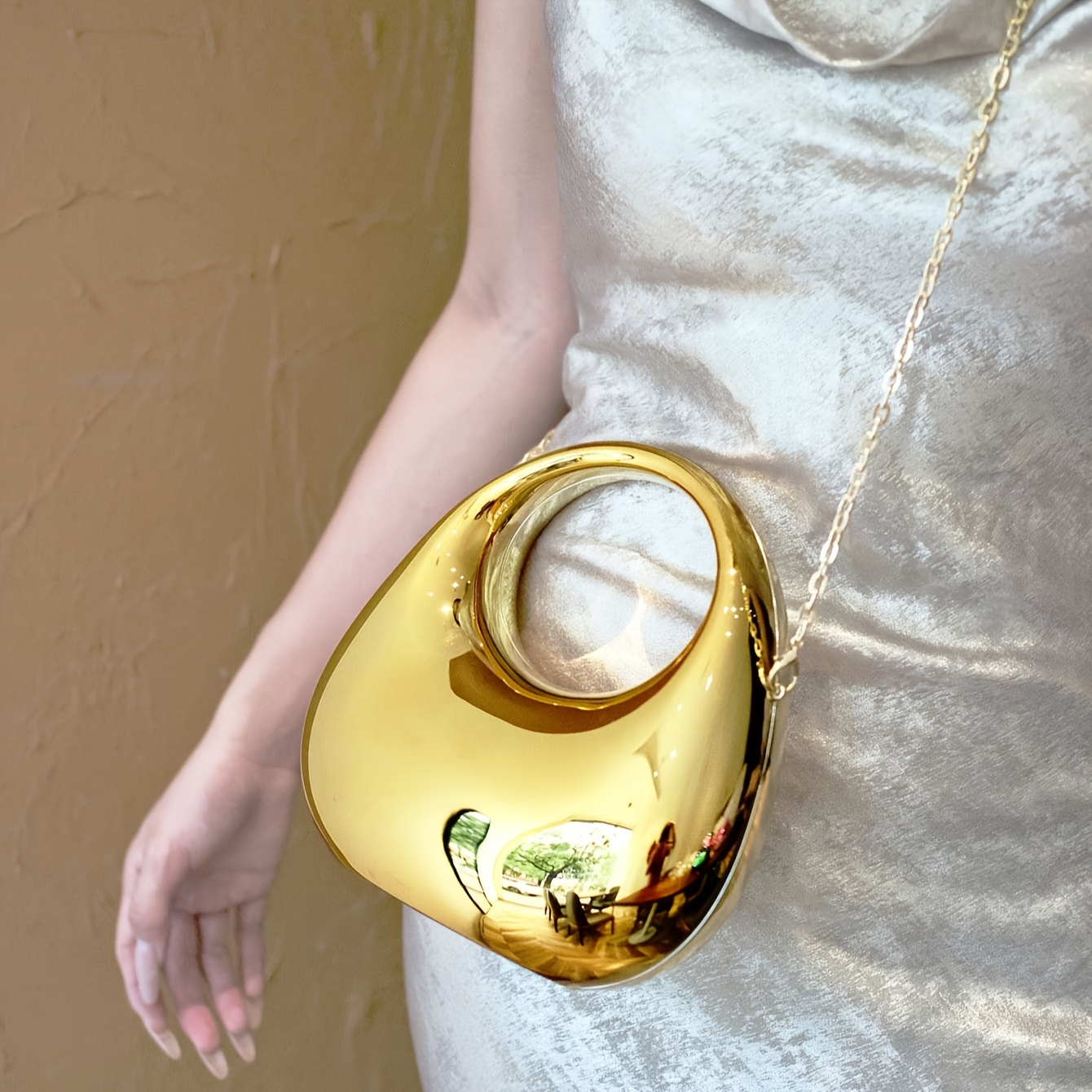 bag for prom dress Affordable Luxury Clutch Bags for Prom 2026