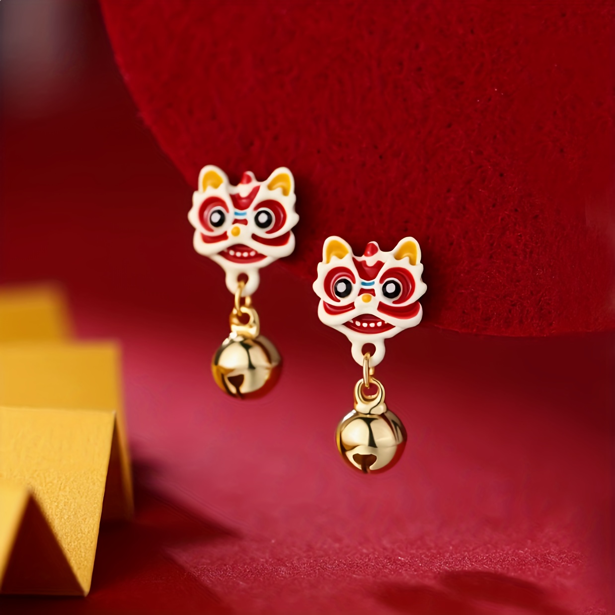 

Hot New Year Lion Bell Women's Fashion Earrings Cute And Sophisticated Red Festive Atmosphere Versatile Earrings