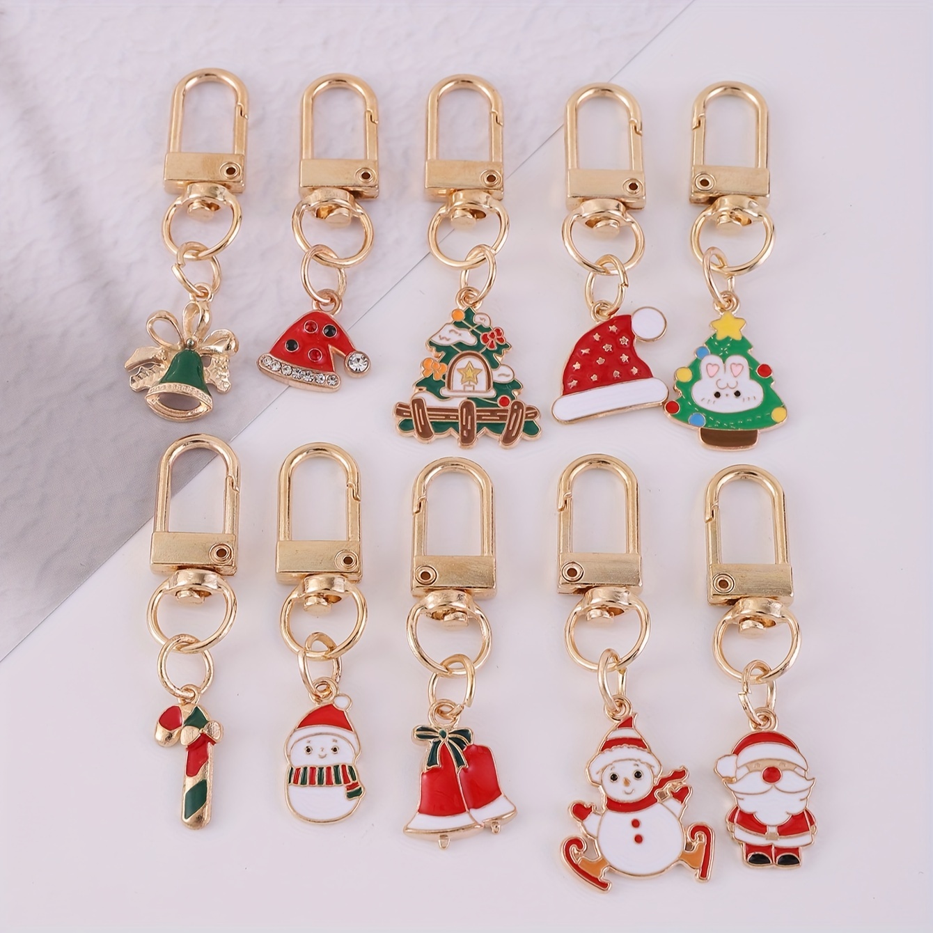 

10pcs Christmas Keychain Set - Alloy , Snowman & For & Backpacks - For Women And