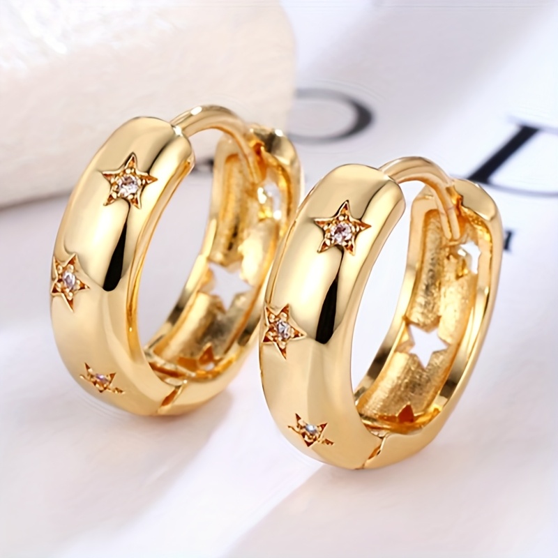 E-shop 1 Paar Temperament Mode Kupfer Micro-Inlay Synthetische Zirkonia Geometrische Runde Ohrschmuck Schnelle Retro Hohle Sterne Damen Ohrringe