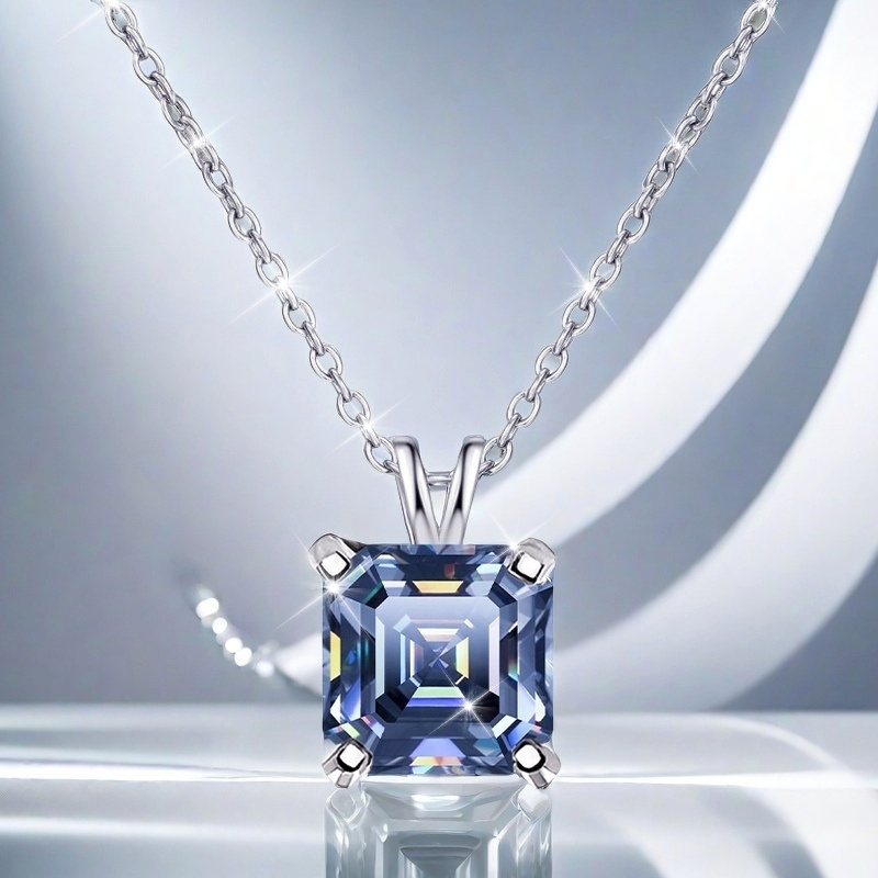 Moissanite Pendant Necklace in S925 Sterling Silver