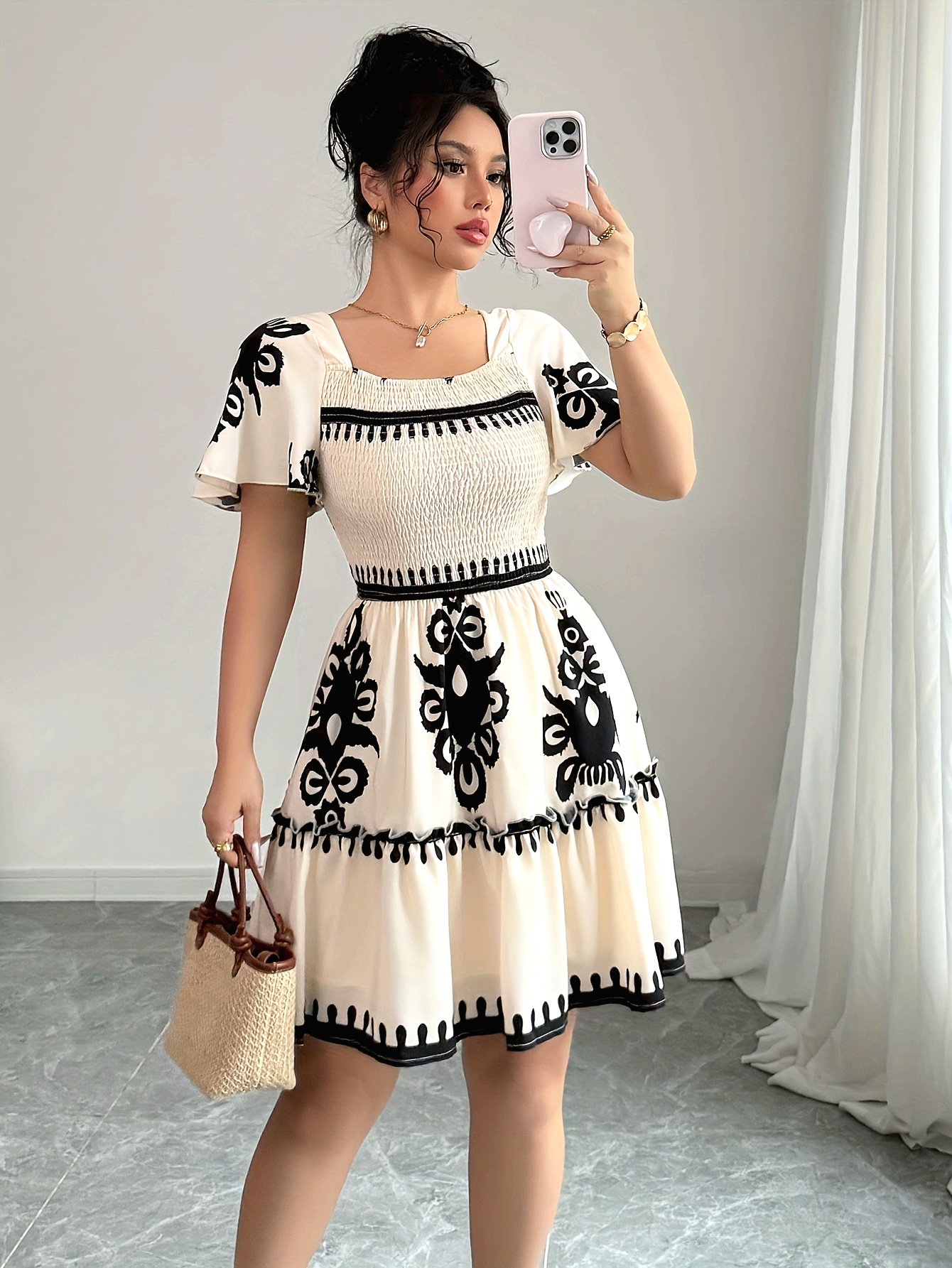 Elegant Mini Dress Neckline Featuring Fashionable
