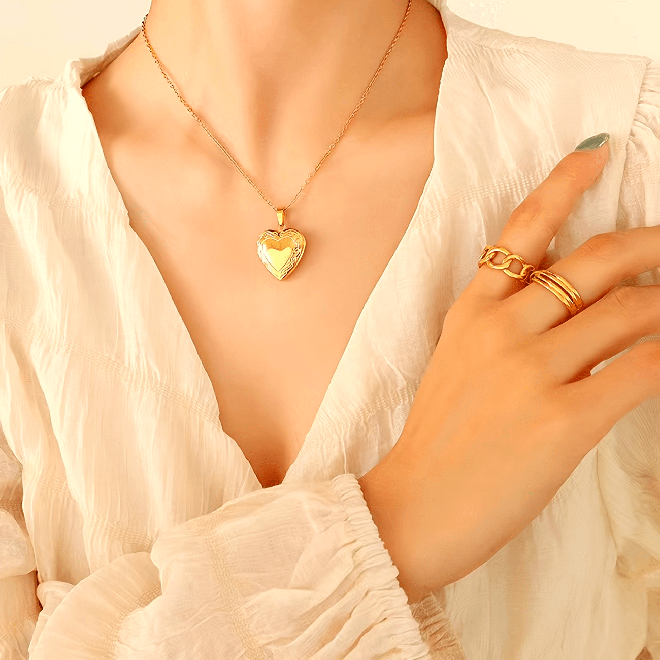 Women's Small Box Pendant Necklace, Openable Design