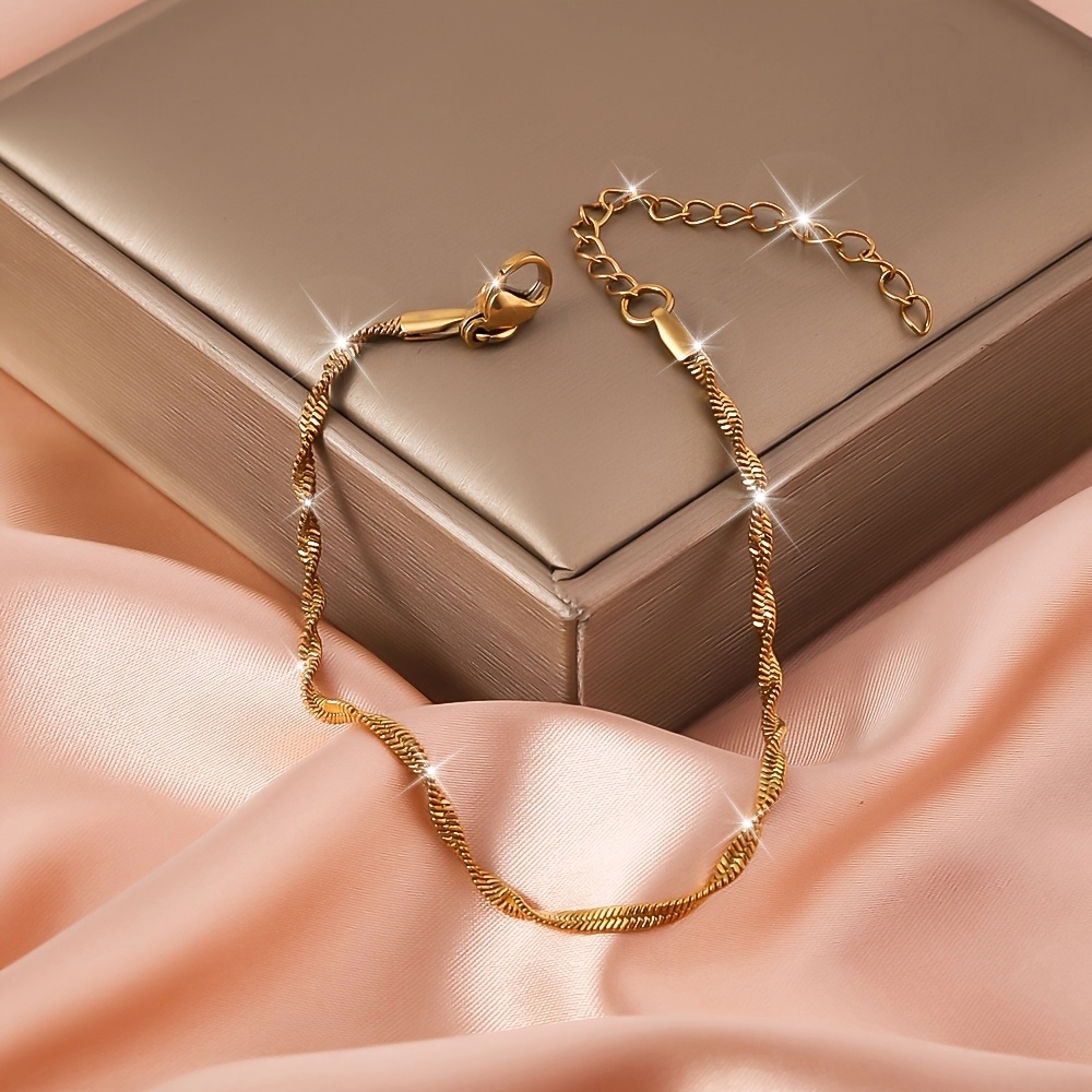 Twisted Stainless Steel Women's Bracelet for Parties and Festivals