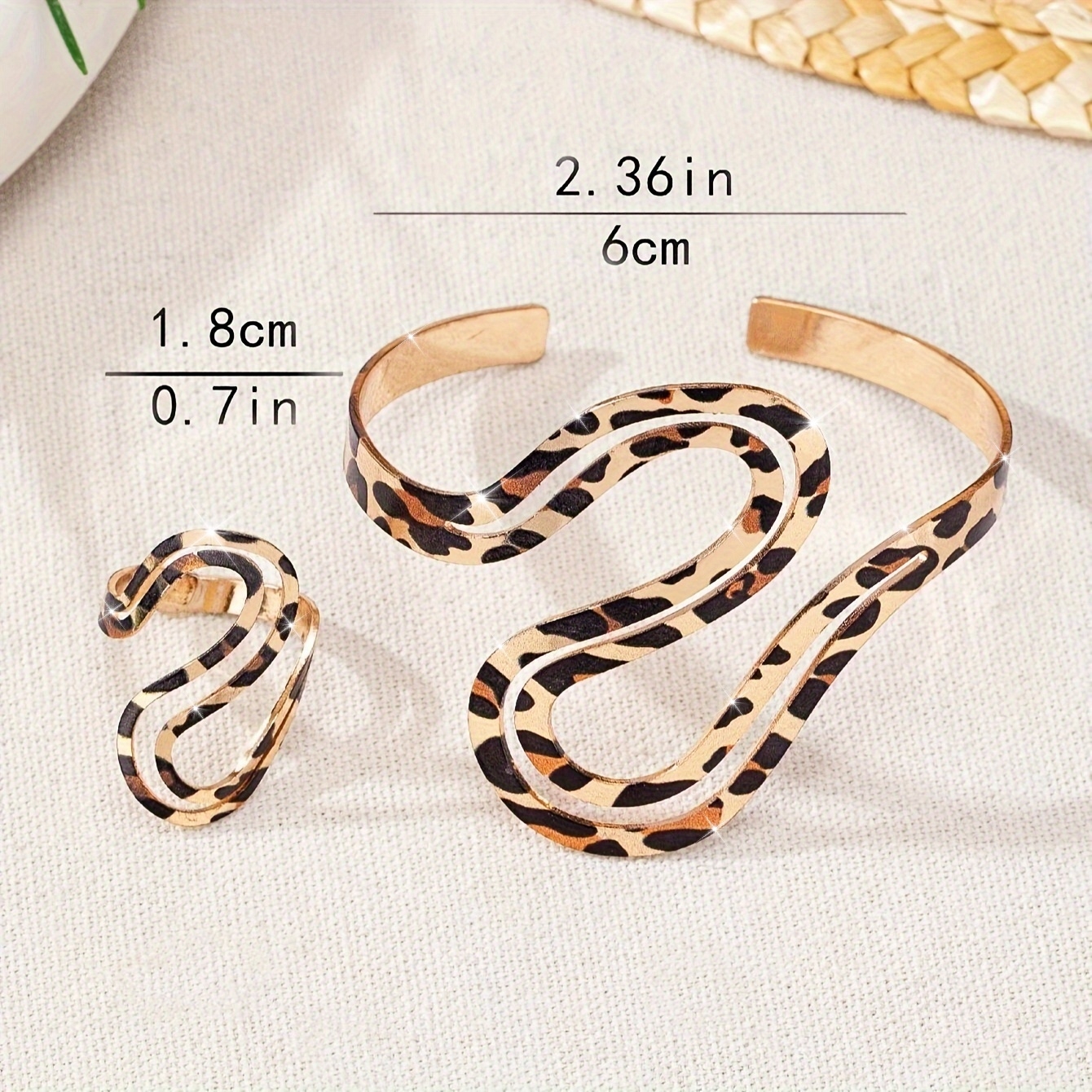 Vintage Boho Jewelry Set: Leopard Print Bracelet & Ring