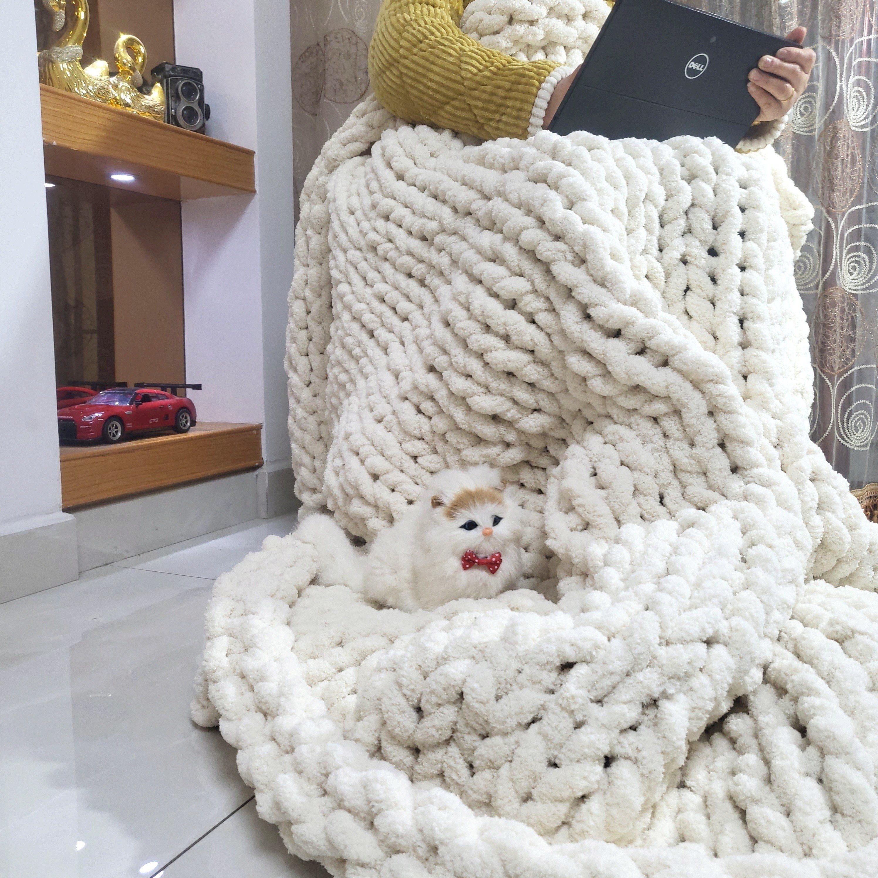 1pc Chenille Striped Hand- Blanket