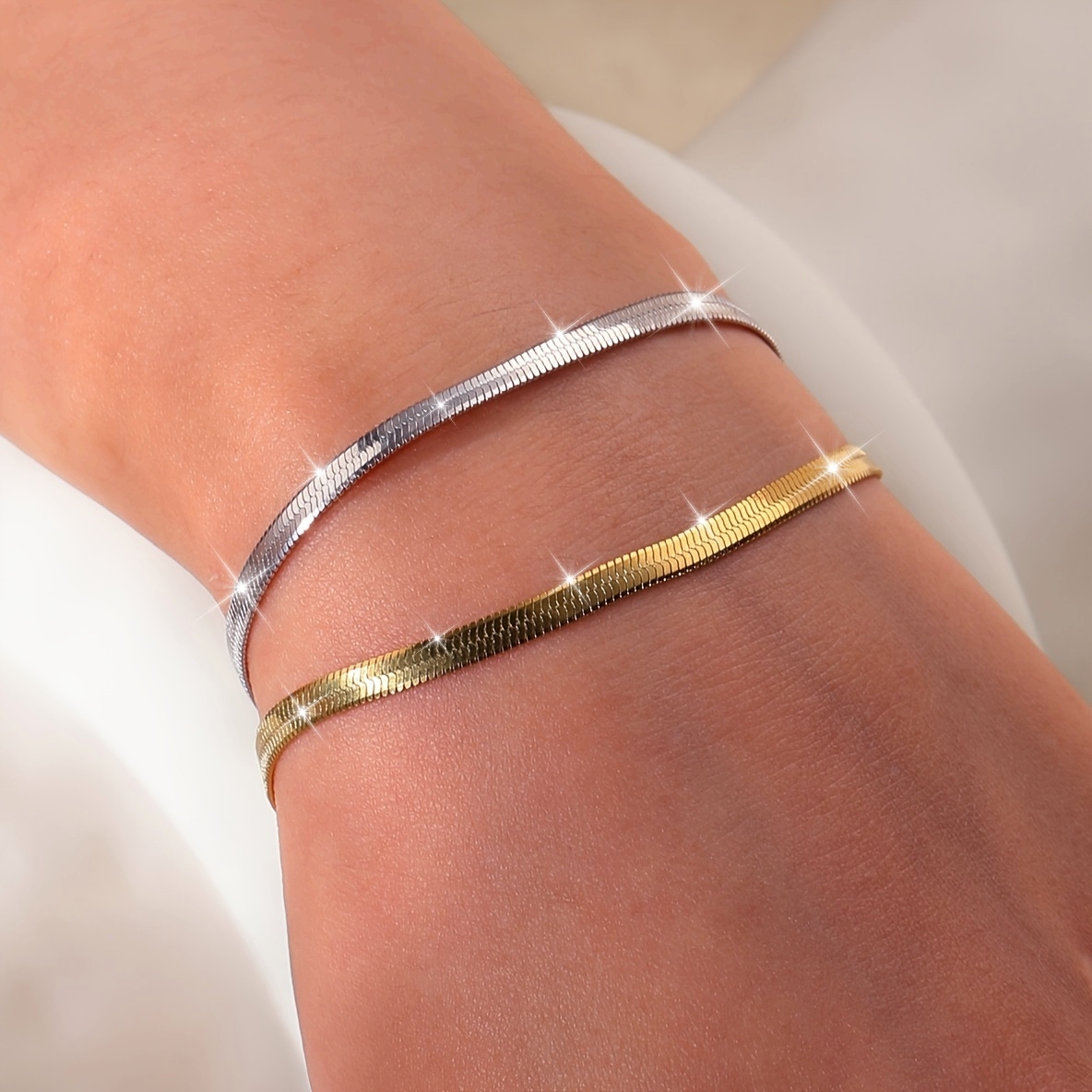 vintage snake bone chain bracelet adjustable male/female thin