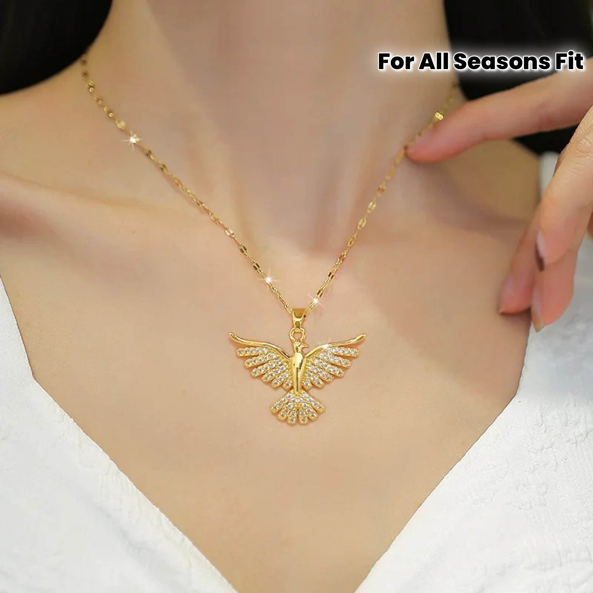 E-shop 1 Exquisite modische Phönix-Halskette mit Strasssteinen, eine leichte Luxus-Schlüsselbeinkette Lippenkette mit ausgespreizten Flügeln fliegenden