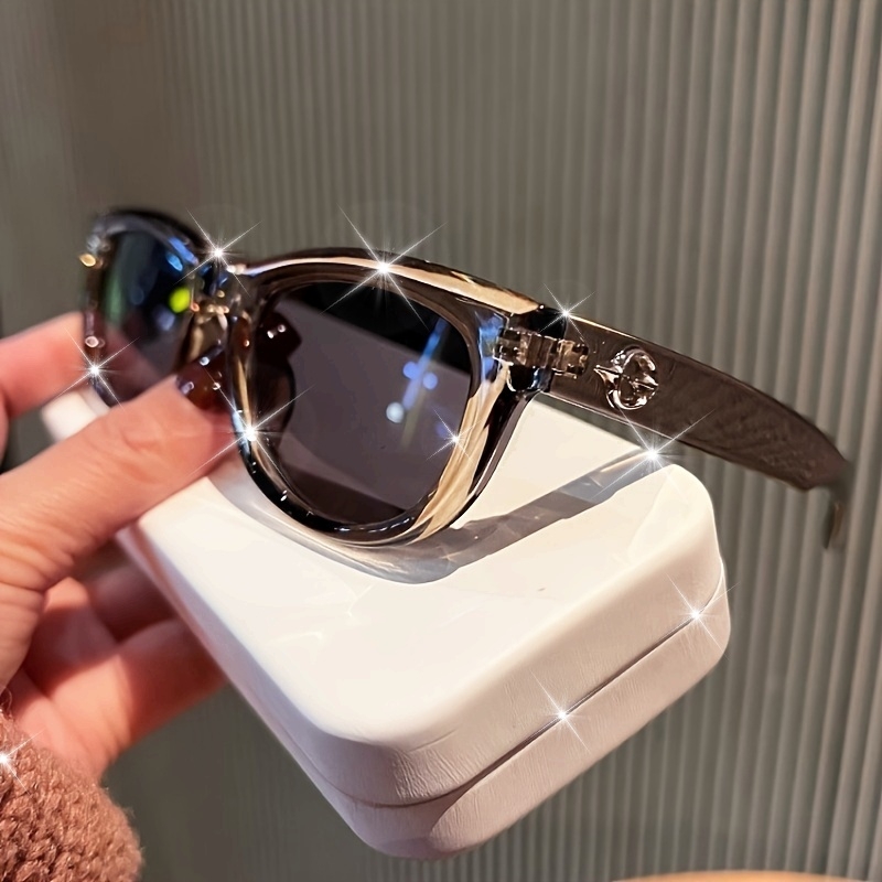 1 pair of classic driving glasses for women and men designer polycarbonate frame resin lenses fashion fashion glasses including glasses cloth glasses case fashion glasses storage case