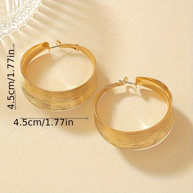 Exaggerated Big Circle Earrings for Women's Temperament