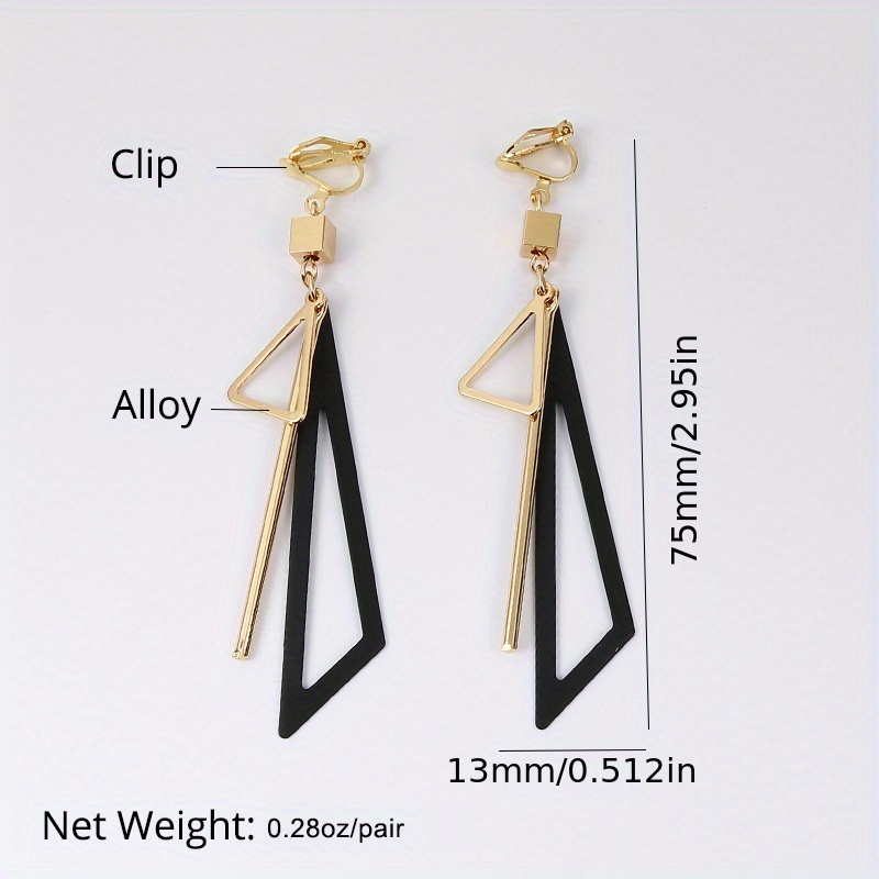 Simple 2025 geometric earrings