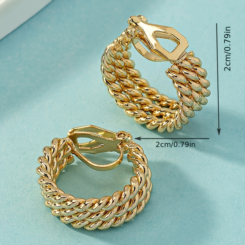 Golden Earrings Retro Ear Buckles Temperament High-end Women's Hip-hop Ear Studs Personalized New