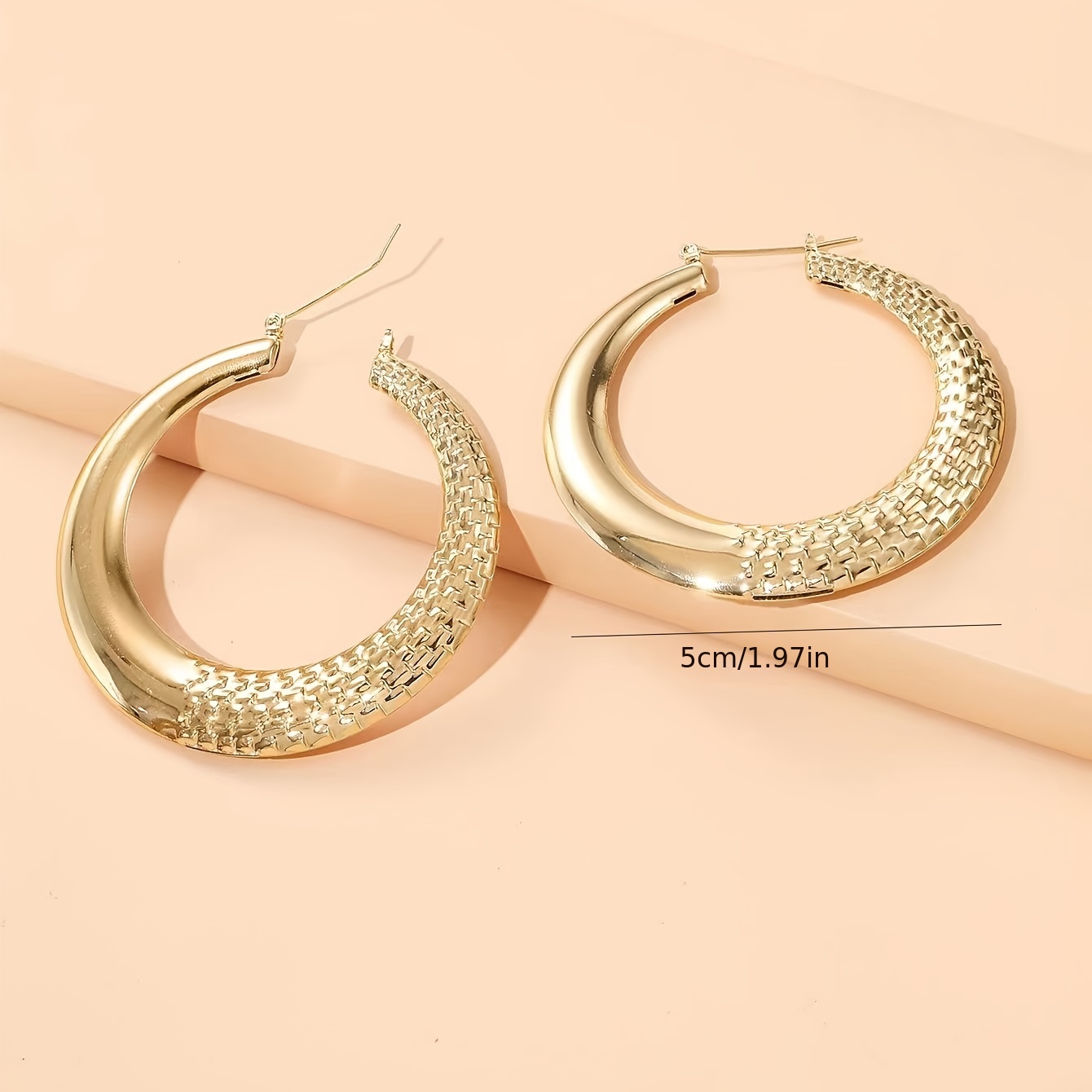 Personality Pattern Golden Hoop Earrings, 18K Plated
